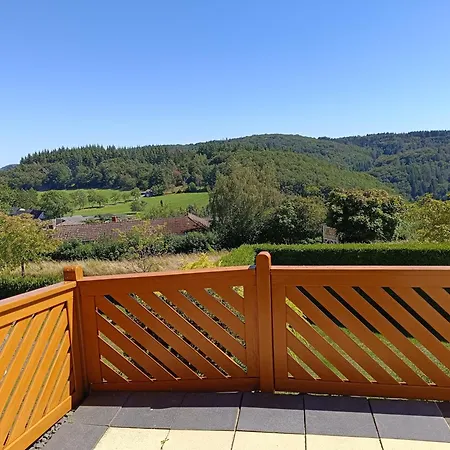 Haus Marianne Апартаменты Langscheid (Mayen-Koblenz)