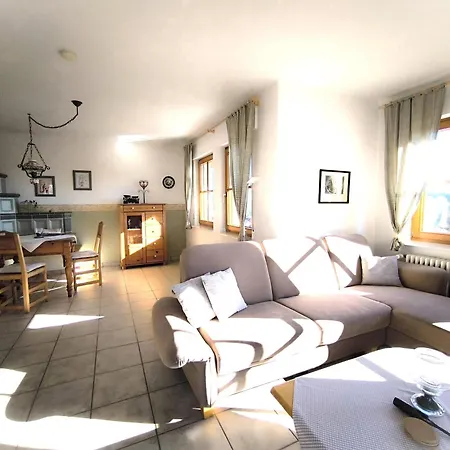 Haus Marianne * Langscheid (Mayen-Koblenz)