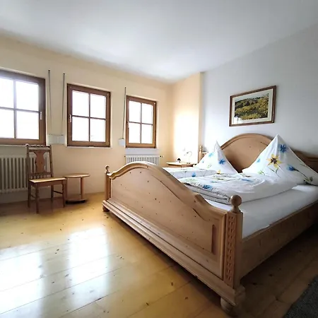 Haus Marianne Апартаменты Langscheid (Mayen-Koblenz)