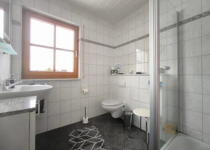 Haus Marianne 公寓 *