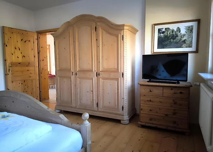 Haus Marianne * Langscheid (Mayen-Koblenz)